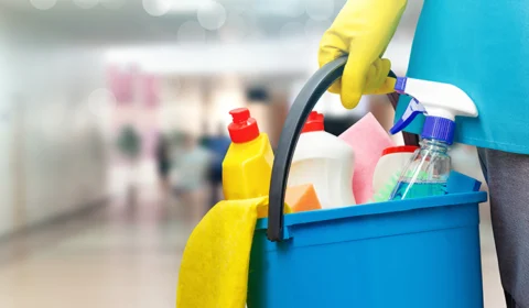 Suspensão de contrato ou redução de jornada vale para domésticas