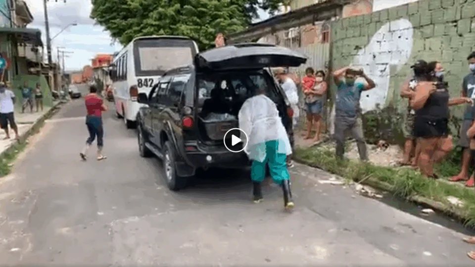 Após esperar 26 horas pelo SOS Funeral, família precisa desembolsar verba para serviço funerário particular