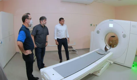 Wilson Lima anuncia 400 leitos para casos do novo coronavírus