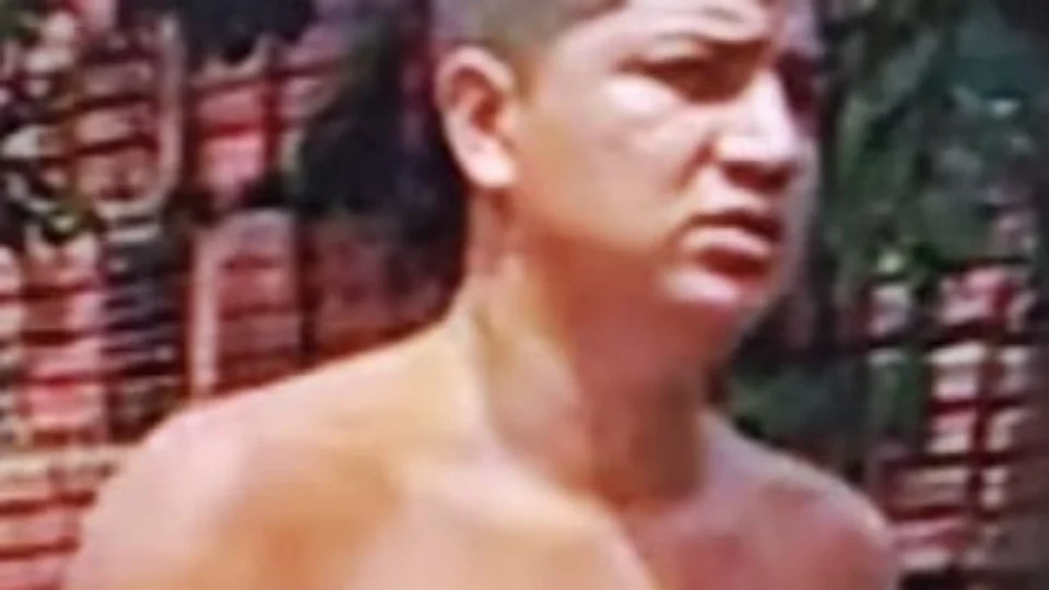 Polícia Civil solicita ajuda da população para localizar jovem envolvido em roubo a drogaria na zona norte