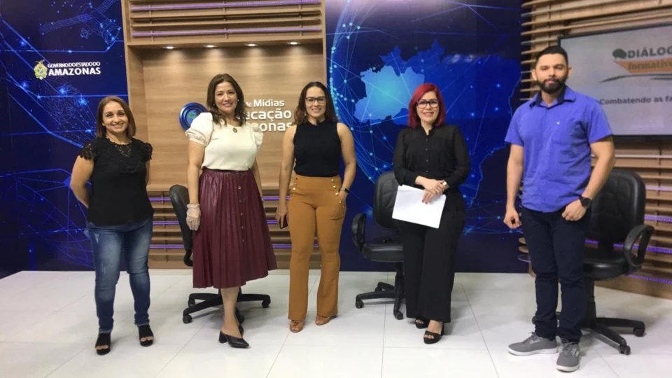 Combate às fake news é tema de roda de conversa entre especialistas e professores