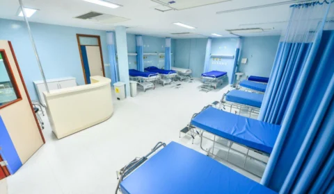 Estado vai recorrer de decisão que suspende abertura de 400 leitos no Hospital Nilton Lins