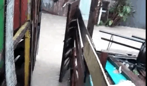 Chuva deixa rua alagada, no Bairro da União, zona Centro-Sul de Manaus.  Veja vídeo!