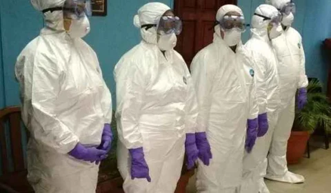 Bolsonaro sanciona lei que proíbe exportação de produtos médicos e EPI