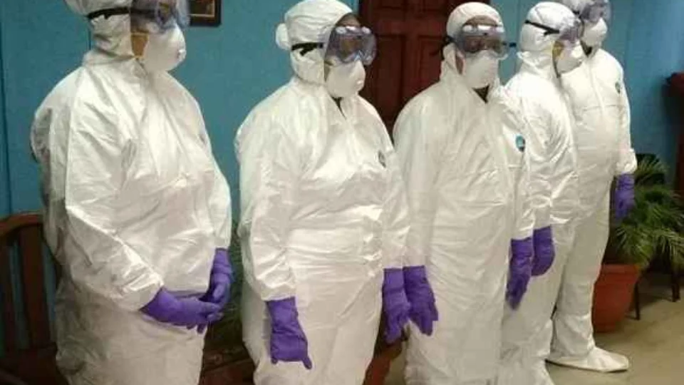 Bolsonaro sanciona lei que proíbe exportação de produtos médicos e EPI