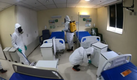 Instalações do Cecon passam por ação de desinfecção realizada pela Marinha