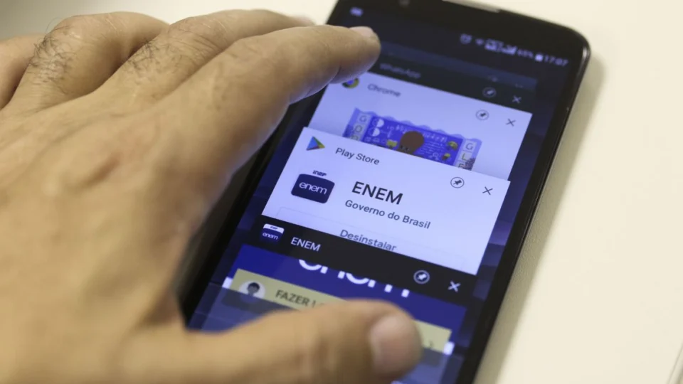 Pedido de isenção de taxa de inscrição do Enem termina nesta sexta