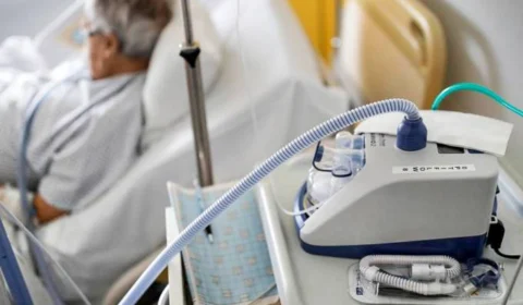 Ação do PSTU-AM solicita que rede privada de saúde esteja à serviço da população