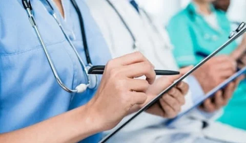 Governo convoca 704 técnicos de enfermagem para reforçar unidades de saúde