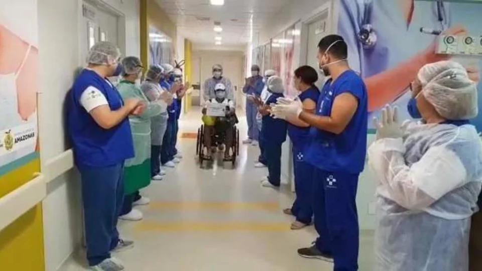 Bolsonaro volta a criticar Moro nas redes sociais e chama ex-ministro de ‘Judas’