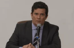 Sergio Moro depõe por mais de 8 horas e apresenta novas provas contra o presidente Jair Bolsonaro