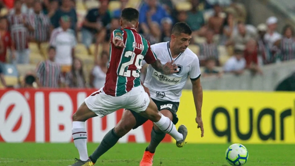 Clubes assinam nota pelo retorno do futebol, exceto Flu e Botafogo