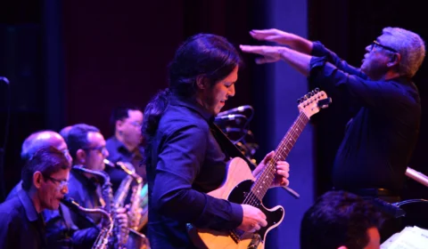 Espetáculo ‘Plutão (Já foi planeta)’ e concertos da Amazonas Band serão exibidos em rede social