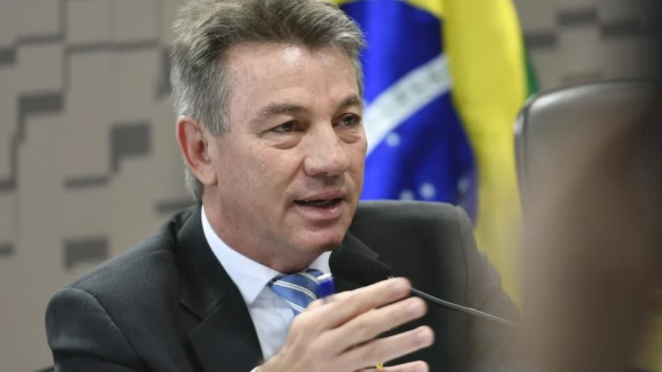 Governador de Roraima, Antonio Denarium, está com Covid-19