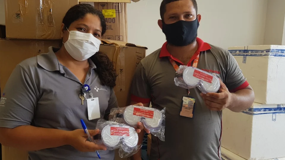 Governo do Amazonas recebe mais de 3,5 mil unidades de EPIs e materiais de limpeza doados pelo setor privado
