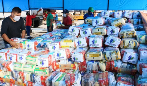 Em Barcelos, 2,4 mil estudantes da rede estadual começam a receber kit do ‘Merenda em Casa’