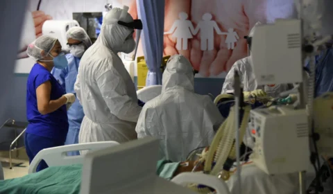 Governo do Amazonas amplia em 65,7% número de leitos na rede estadual, com 1.138 exclusivos para Covid-19