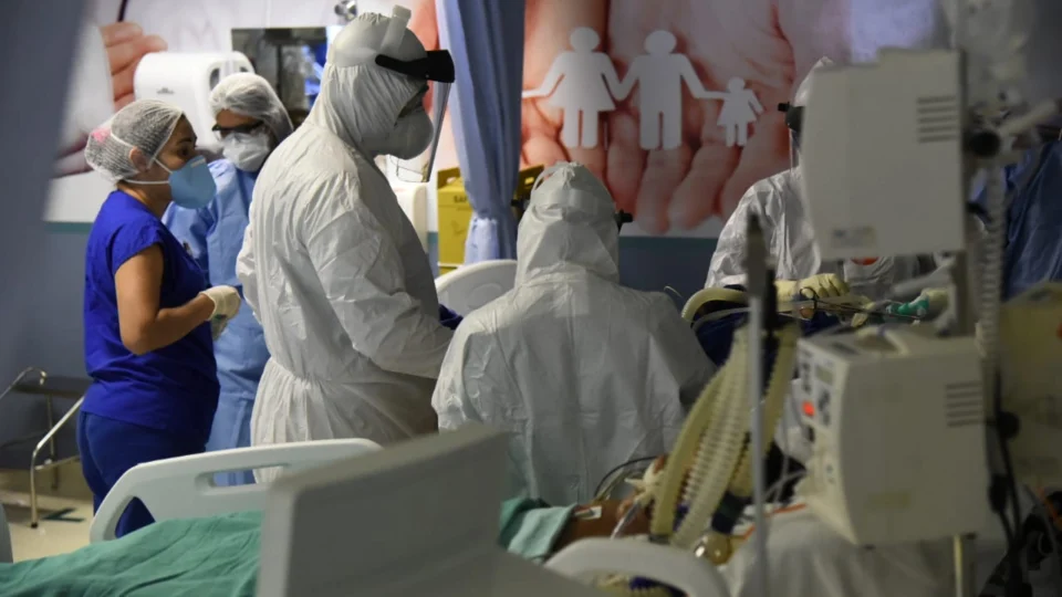 Governo do Amazonas amplia em 65,7% número de leitos na rede estadual, com 1.138 exclusivos para Covid-19