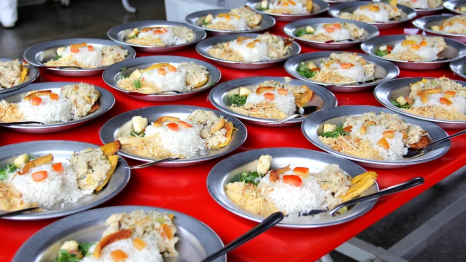 ‘Merenda em Casa’: estudantes do interior receberão kits mediante agendamento das escolas