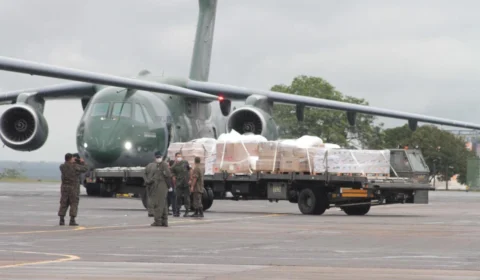 Governo do Amazonas recebe doação de 3,4 toneladas de EPIs e álcool em gel do projeto ‘Todos Pela Saúde’