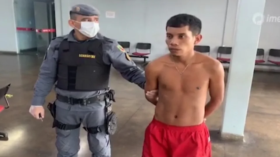 Homem que matou a própria mãe a pauladas no Coroado é preso