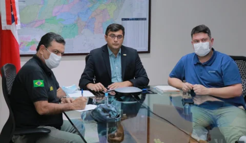 Wilson Lima discute com embaixador da Colômbia ampliação do combate ao coronavírus na fronteira entre Tabatinga e Letícia