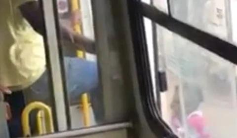 Mulher é agredida e expulsa de ônibus após entrar sem máscara e ficar tossindo