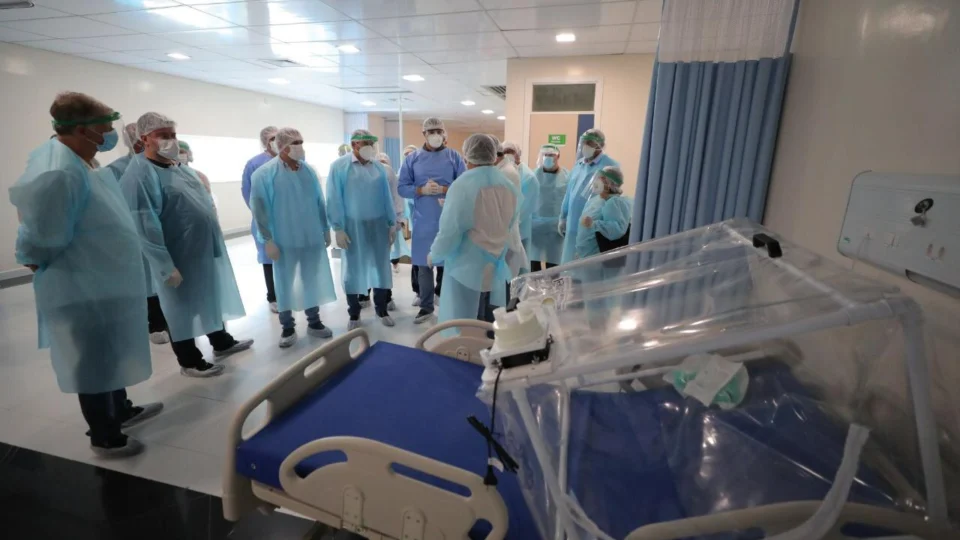 Hospital de Combate ao Covid-19 da Nilton Lins vai participar de pesquisa brasileira com novo medicamento