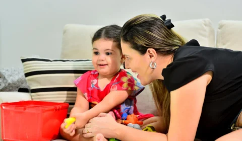 Profissionais que estão atuando na linha de frente ao combate do coronavírus, ficarão longe dos familiares neste ano