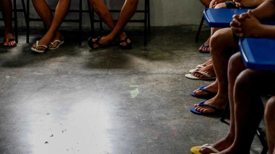 Juiz recomenda adoção de novas medidas emergenciais de combate à Covid-19 nos centros socioeducativos