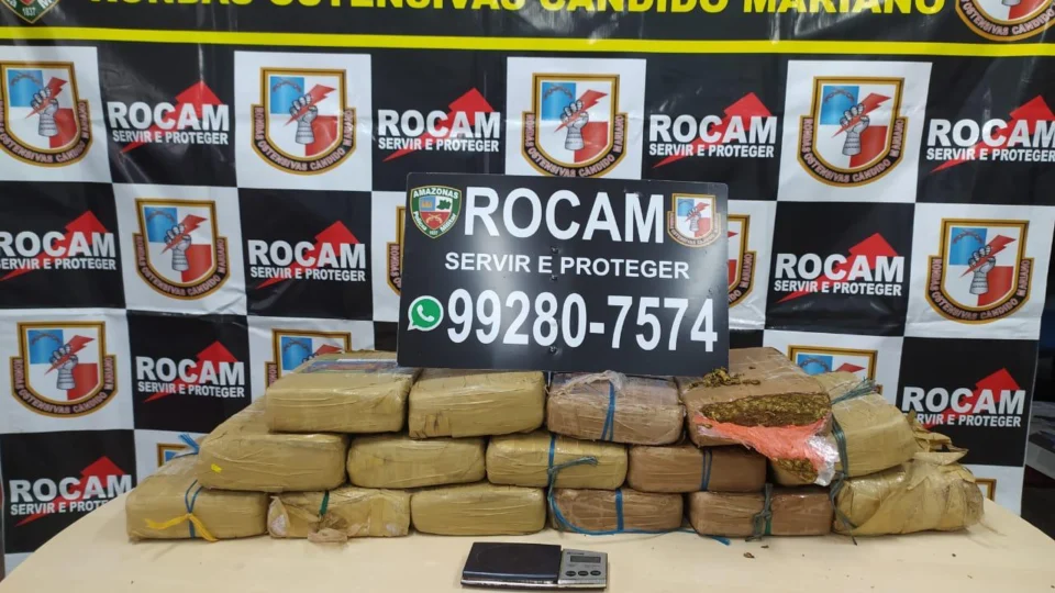 Homem é preso com 15 quilos de maconha no Coroado