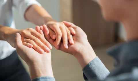 Psicólogos e psicanalistas oferecem escuta especializada gratuita durante pandemia