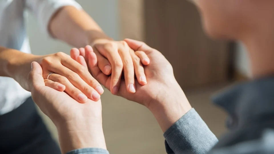 Psicólogos e psicanalistas oferecem escuta especializada gratuita durante pandemia