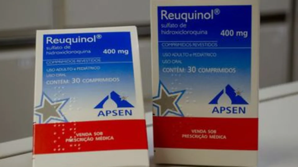 Governo Federal inclui cloroquina em tratamento de casos leves de covid-19