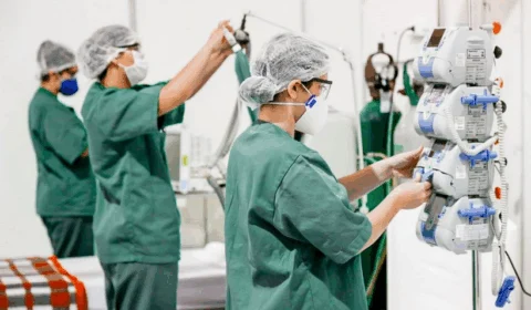 Brasil tem 422 mil médicos aptos a atuar no combate à covid-19
