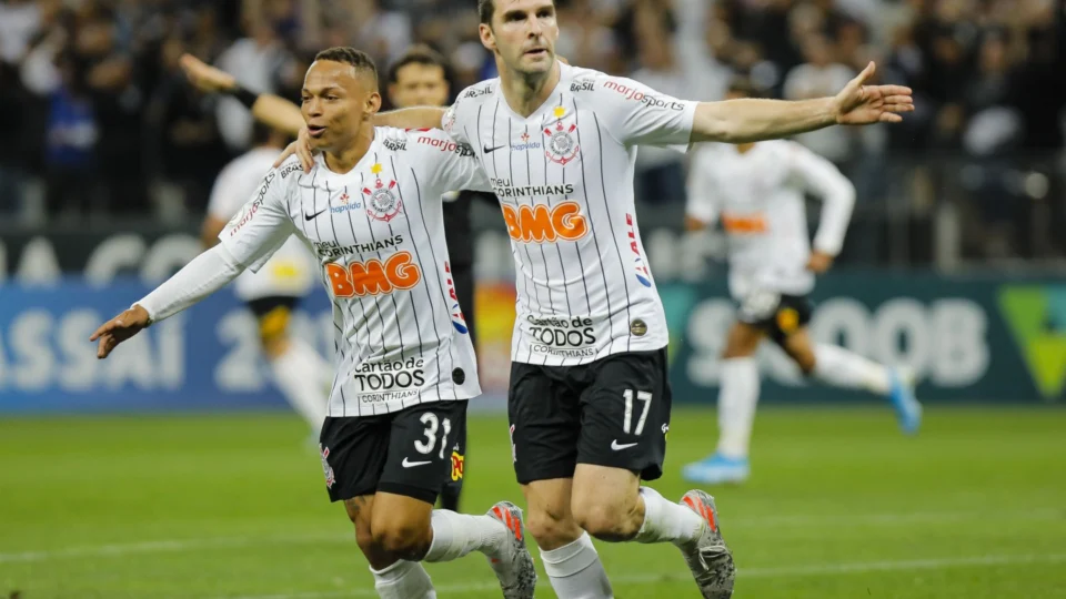 Corinthians reabre CT em “novo normal” com adequações e menos funcionários