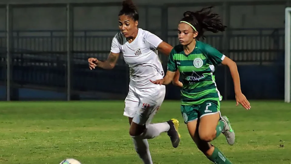 Futebol feminino: Iranduba busca meios para fugir de crise financeira