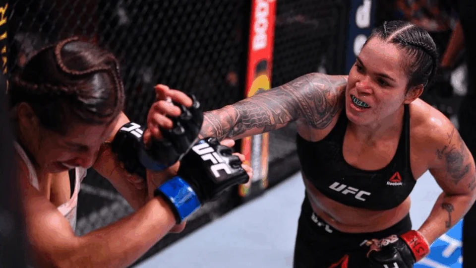 Amanda Nunes cogita se aposentar do MMA: ‘Já conquistei tudo o que queria’