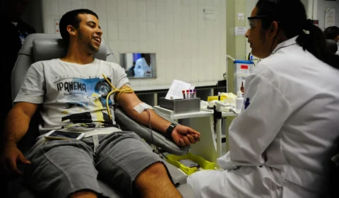OMS incentiva doações de sangue durante pandemia