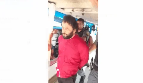 Homem acusado de estuprar criança é preso dentro de barco em Manaus