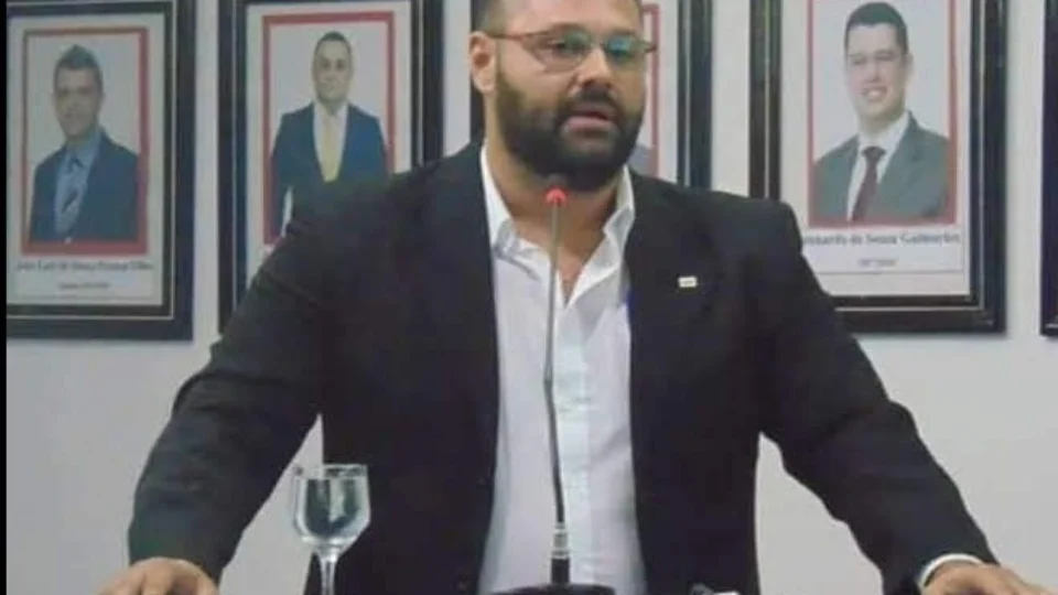 Advogado preso é acusado de liderar esquema que roubava e vendia informações sigilosas da polícia