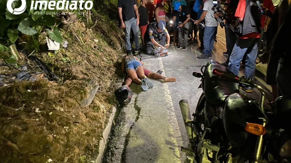 Dupla é presa após realizar assaltos na comunidade Francisca Mendes, zona Norte