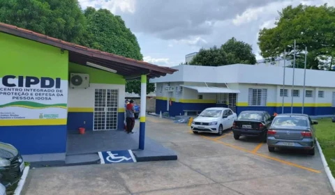 Ação de vacinação de idosos contra Influenza por drive-thru será realizada pela Polícia Civil, na segunda (15)