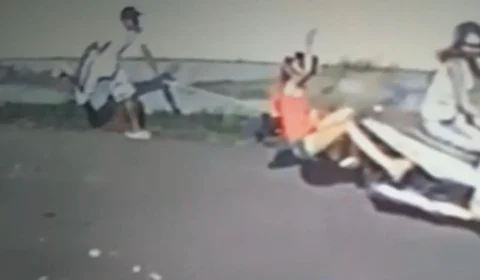 Miss Parintins e amiga são assaltadas violentamente por dupla armada com faca