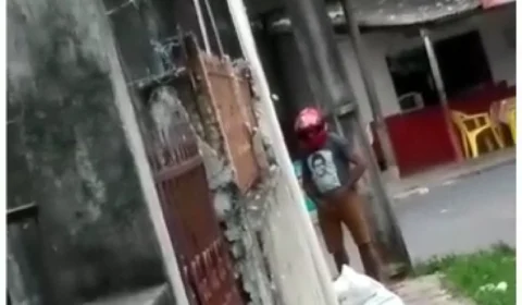 Tarado é flagrado se masturbando na frente de meninas em rua do bairro São Francisco