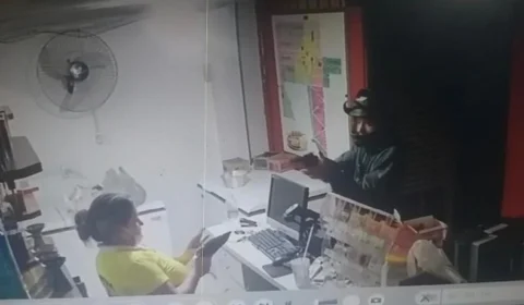 Vídeo mostra comerciante sendo assassinada após tentar reagir a assalto