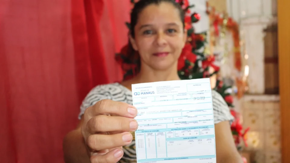 População pode solicitar tarifa social de água sem sair de casa; benefício garante 50% de desconto na fatura