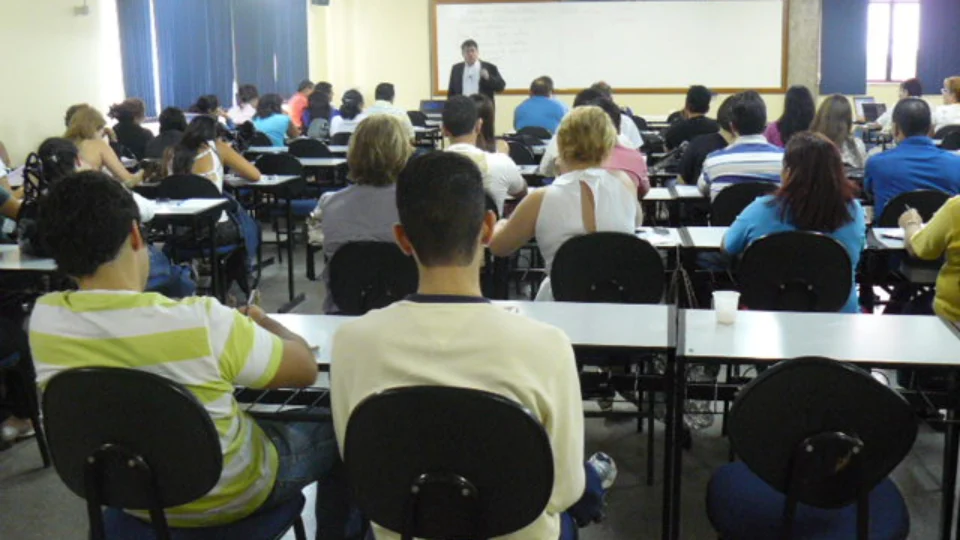 Centro de ensino oferece Mestrado em Ciência Jurídica com dupla certificação