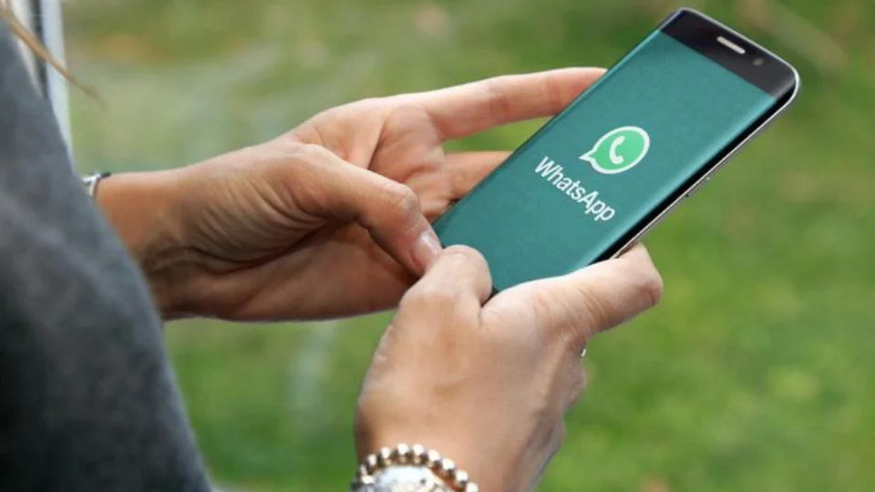 Banco Central suspende novo serviço de pagamentos do WhatsApp no Brasil