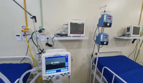 Sete municípios do interior do AM recebem respiradores para combate à Covid-19